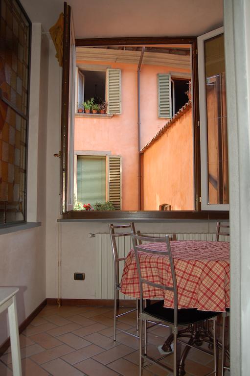 Appartement La Rosa Scarlatta à Bergame Extérieur photo