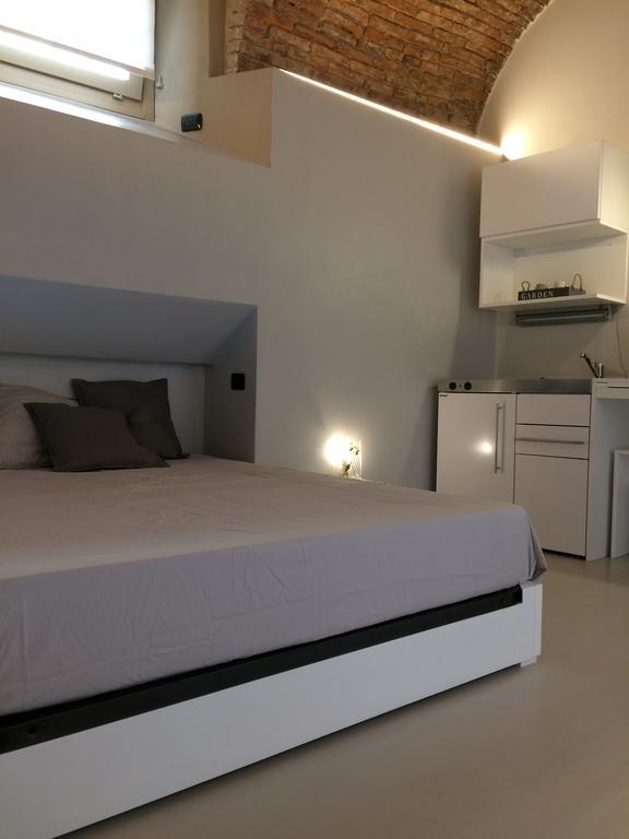Appartement La Rosa Scarlatta à Bergame Extérieur photo