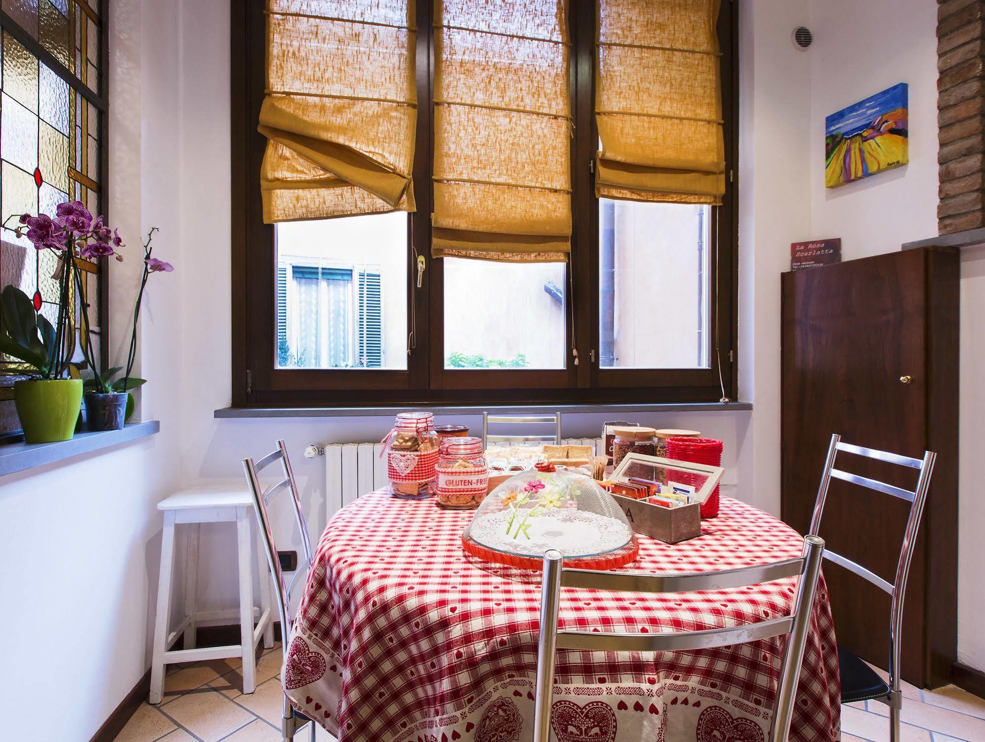 Appartement La Rosa Scarlatta à Bergame Extérieur photo