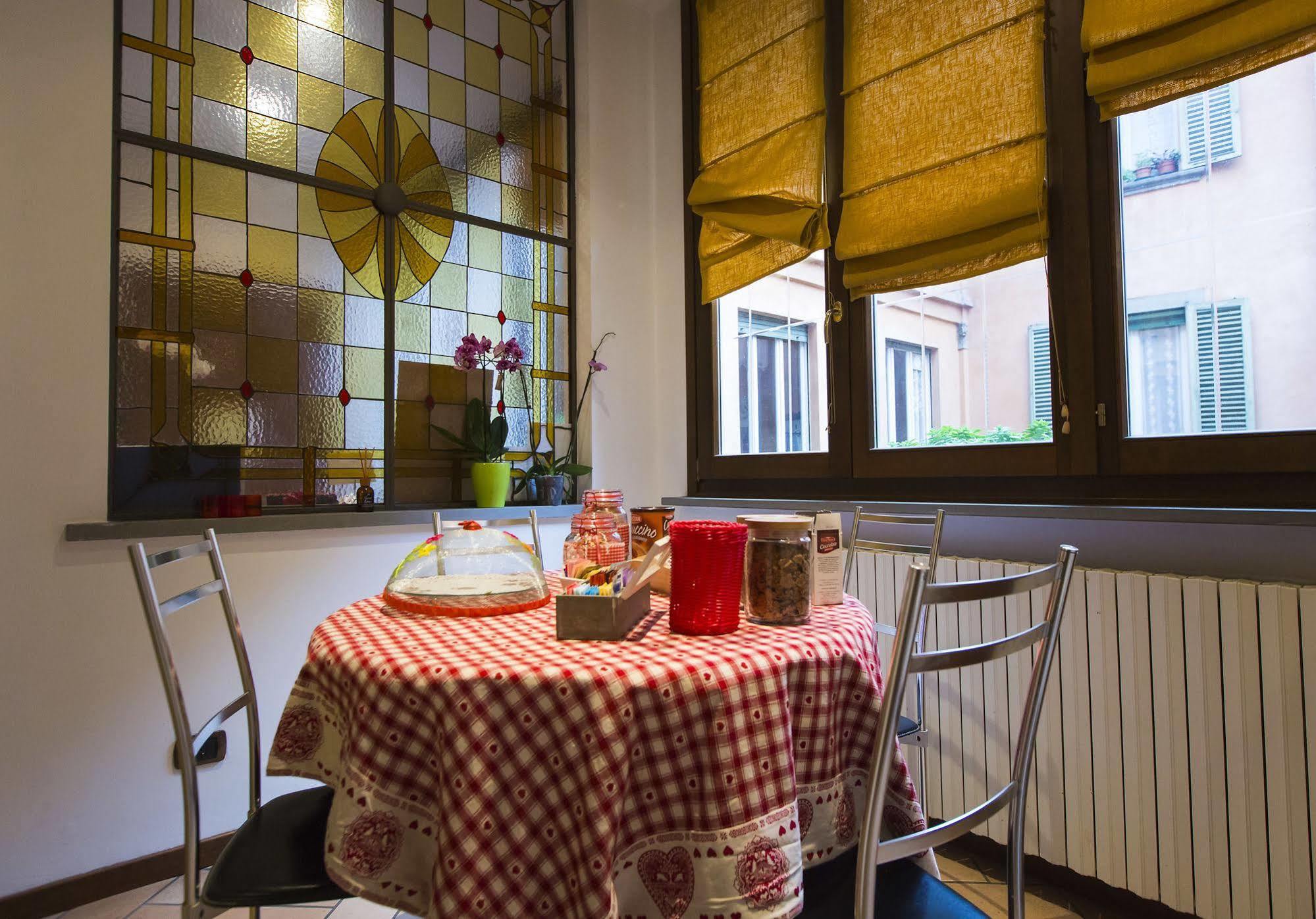 Appartement La Rosa Scarlatta à Bergame Extérieur photo